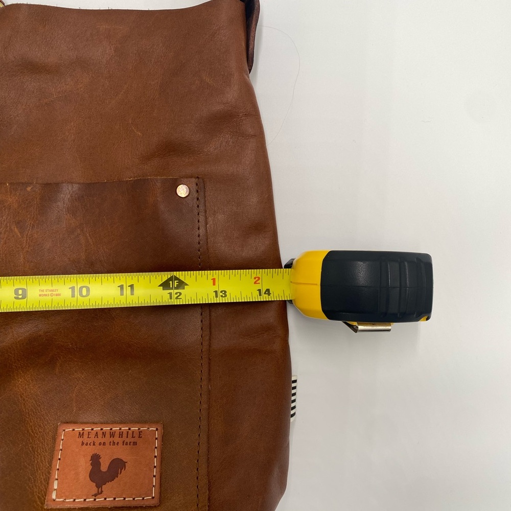 Meanwhile Back on the Farm Carryall and Crossbody - Picture 7 of 11